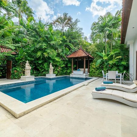 Villa Nemia Seminyak المظهر الخارجي الصورة